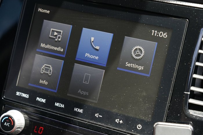 2020 Mitsubishi Outlander ES