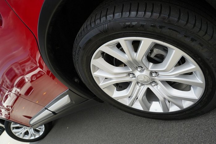 2020 Mitsubishi Outlander ES