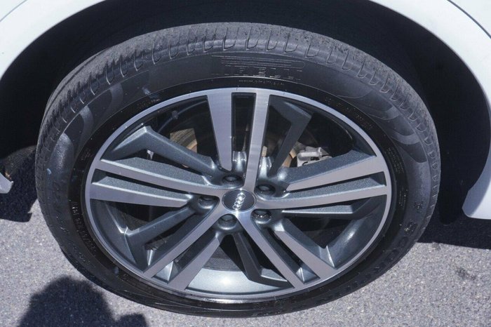 2019 Audi Q5 45 TFSI design