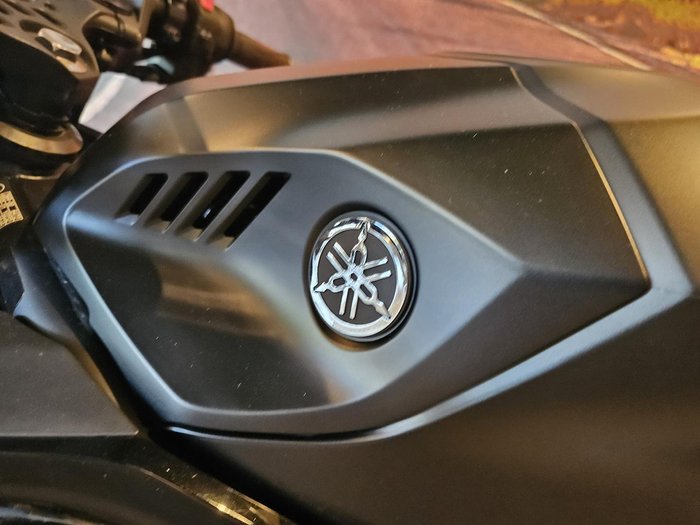 2025 Yamaha YZF-R3 R3 Black