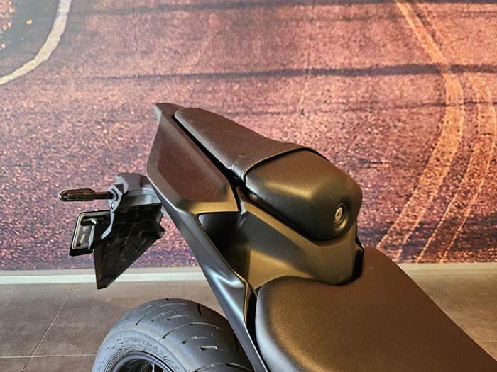 2025 Yamaha YZF-R3 R3 Black