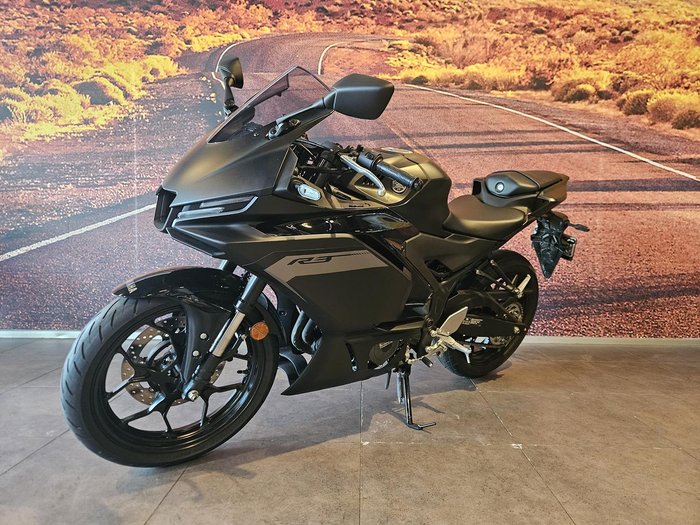 2025 Yamaha YZF-R3 R3 Black
