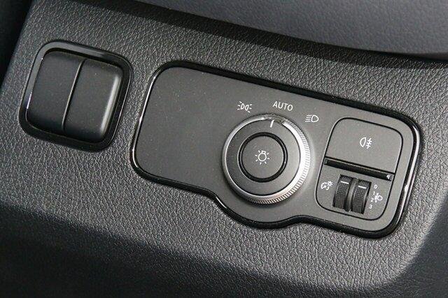 2025 Mercedes-Benz Sprinter 517CDI VS30 Arctic White
