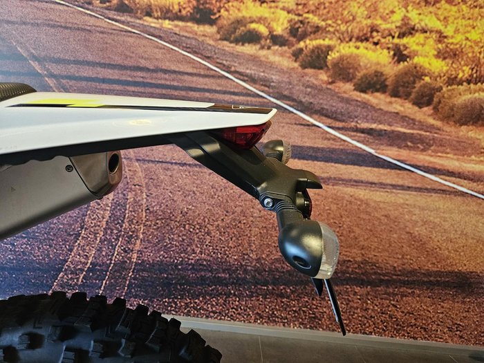 2025 Triumph TF 450-E Off Road White