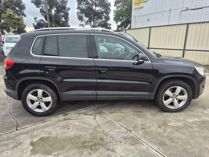 2011 Volkswagen Tiguan 147TSI 5N MY11 Four Wheel Drive Deep Black
