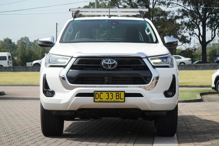 2021 Toyota Hilux SR
