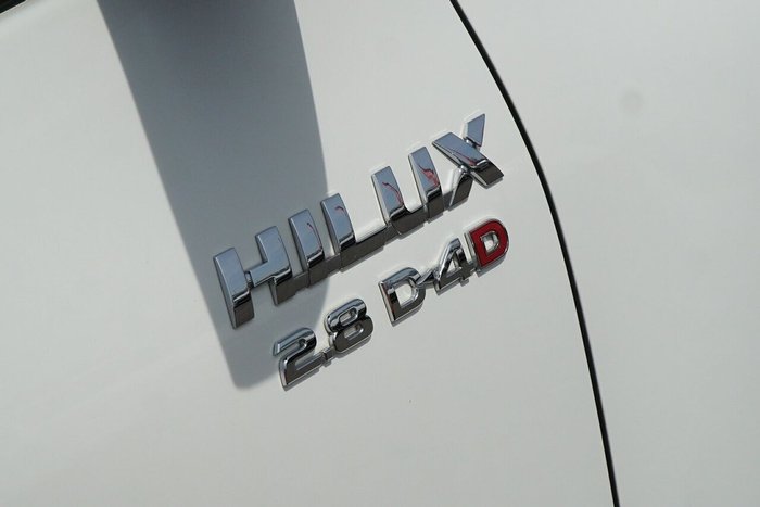 2021 Toyota Hilux SR