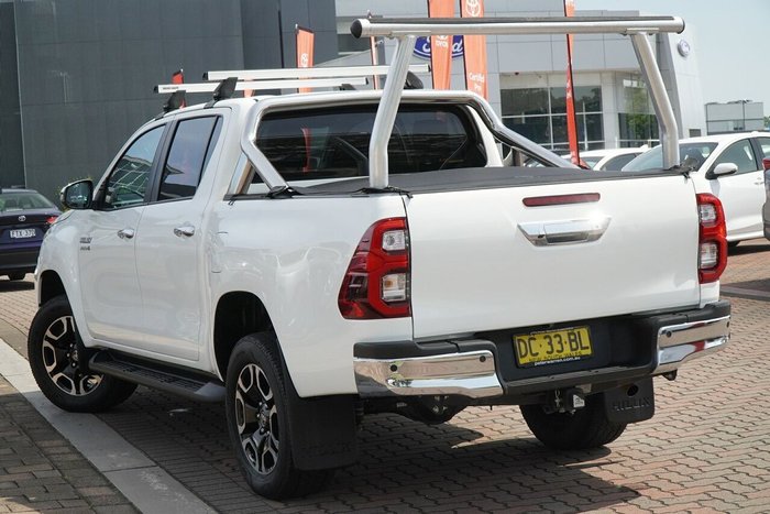 2021 Toyota Hilux SR