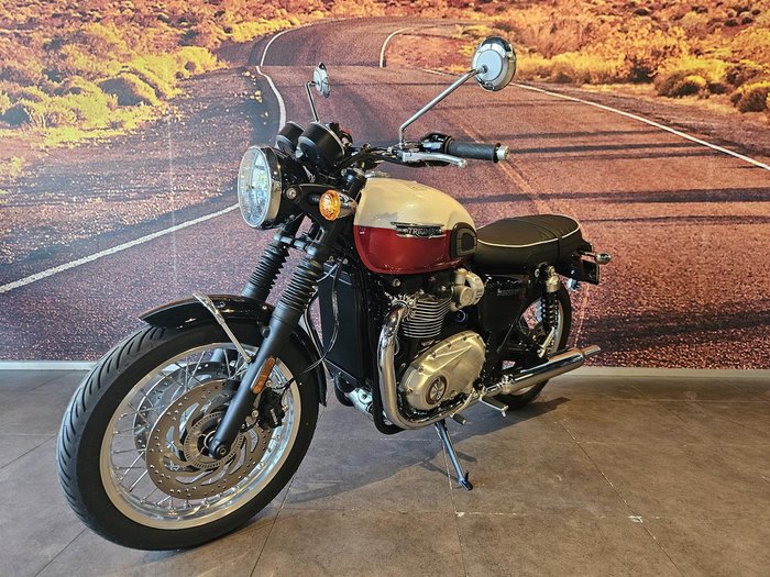2025 Triumph Bonneville T120 Bonneville Red