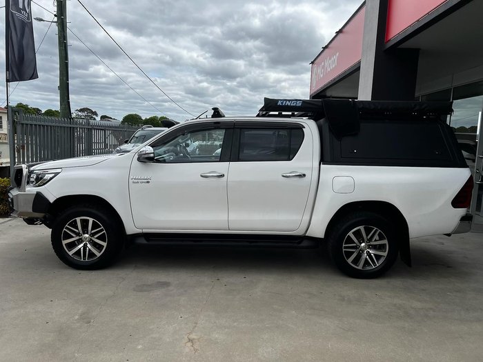 2017 Toyota Hilux SR5