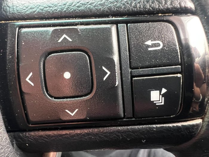 2017 Toyota Hilux SR5