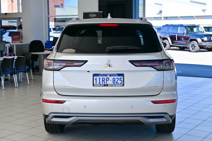 2025 Mitsubishi Outlander Aspire