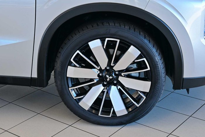 2025 Mitsubishi Outlander Aspire