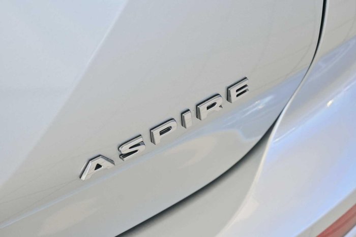 2025 Mitsubishi Outlander Aspire