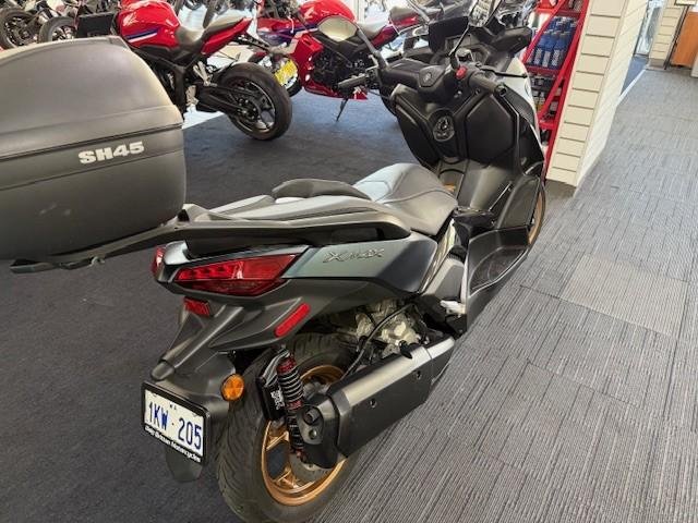 2023 Yamaha XMAX 300 (CZD300A) XMAX Grey