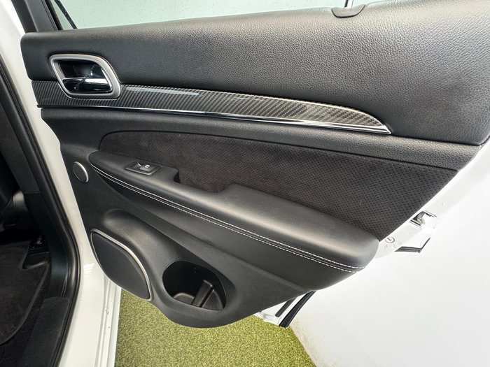 2017 Jeep Grand Cherokee SRT