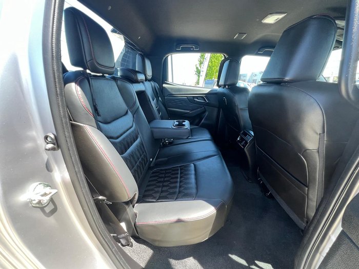 2025 Isuzu D-MAX X-TERRAIN