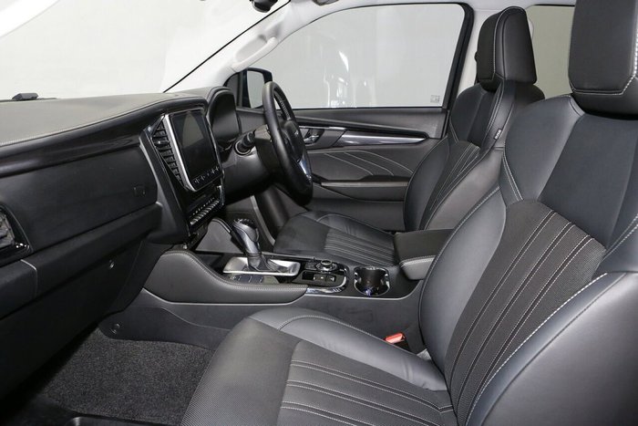 2024 Isuzu MU-X LS-T