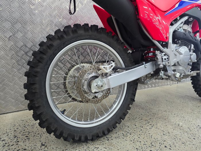 2024 Honda CRF250F RED