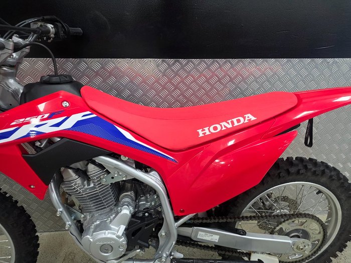 2024 Honda CRF250F RED