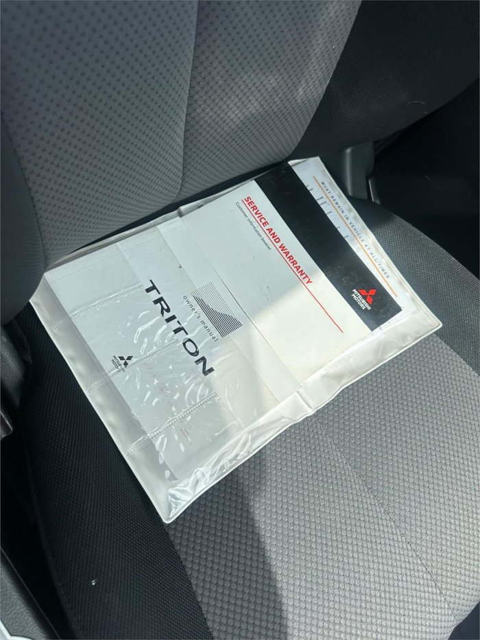 2019 MITSUBISHI TRITON GLX PLUS (4x4)