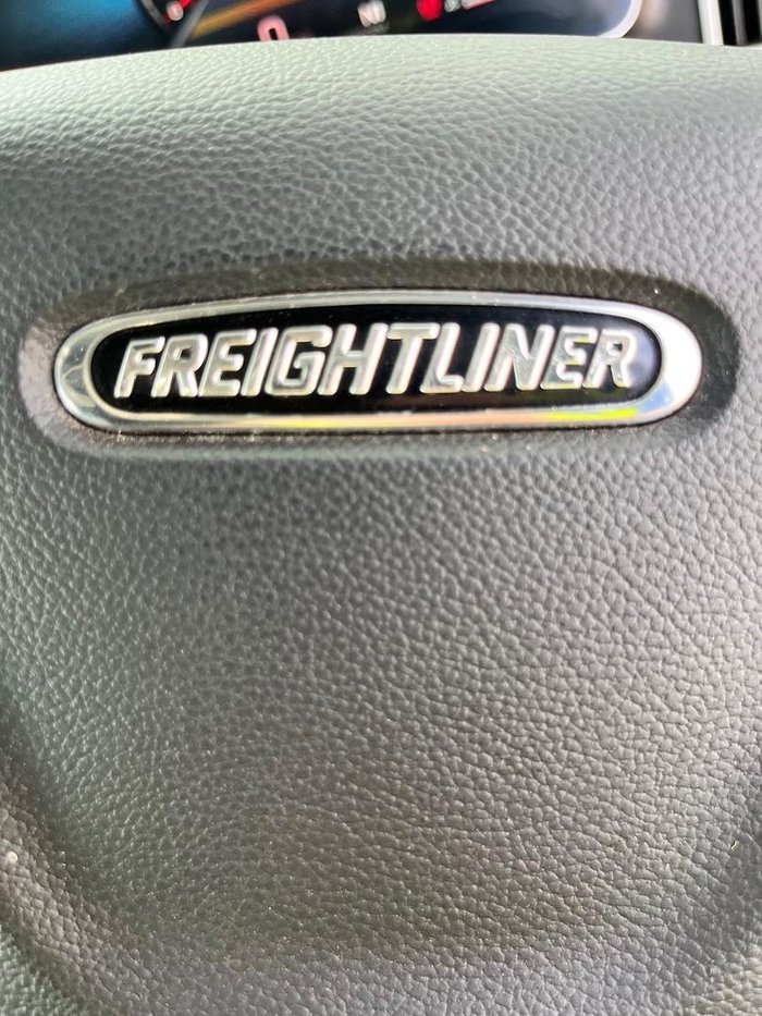 2024 Freightliner Cascadia 126 White
