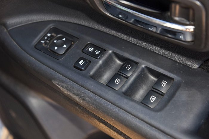 2021 Mitsubishi Outlander ES