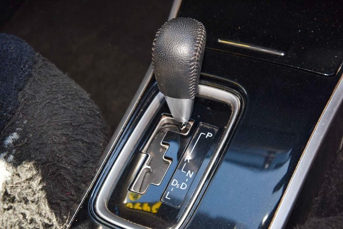 2021 Mitsubishi Outlander ES