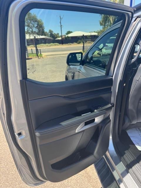 2024 Ford Ranger Platinum MY24.00 4X4 Dual Range Aluminium