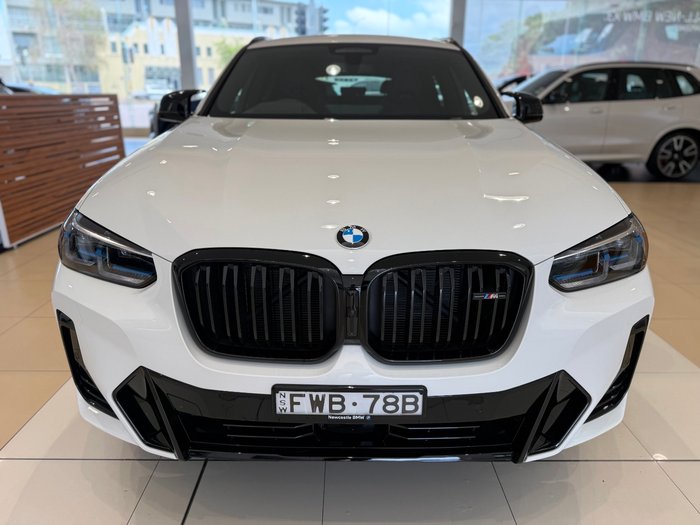2025 BMW X4 M40i
