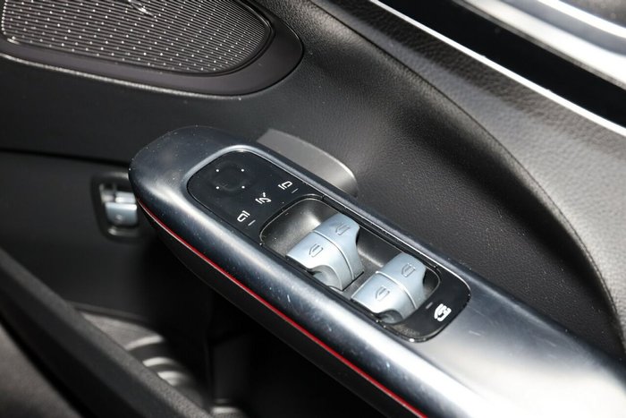 2022 Mercedes-Benz C-Class C200