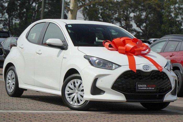 2025 Toyota Yaris Ascent Sport Hybrid