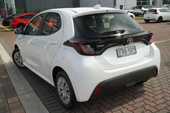 2025 Toyota Yaris Ascent Sport Hybrid