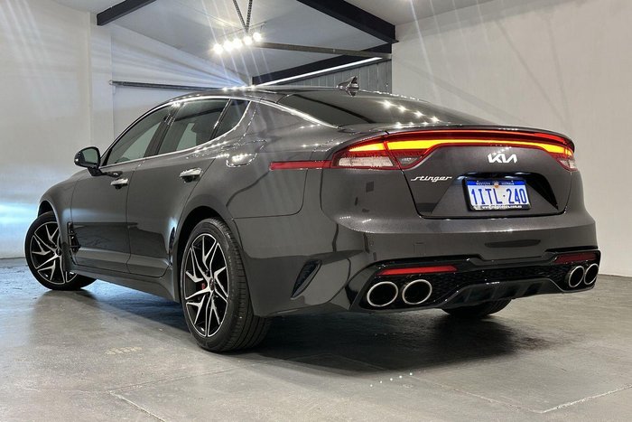 2023 Kia Stinger 330S