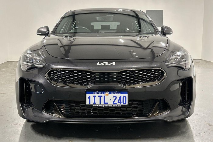 2023 Kia Stinger 330S