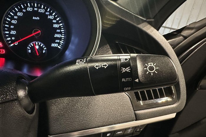 2023 Kia Stinger 330S