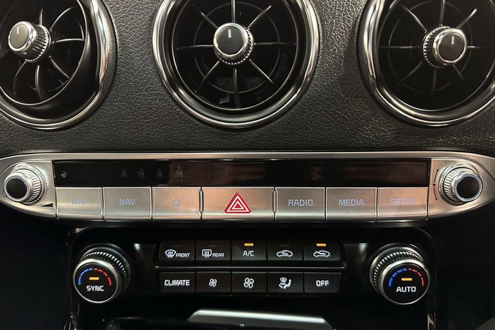 2023 Kia Stinger 330S