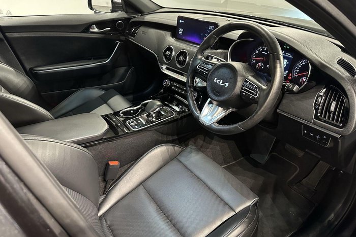 2023 Kia Stinger 330S