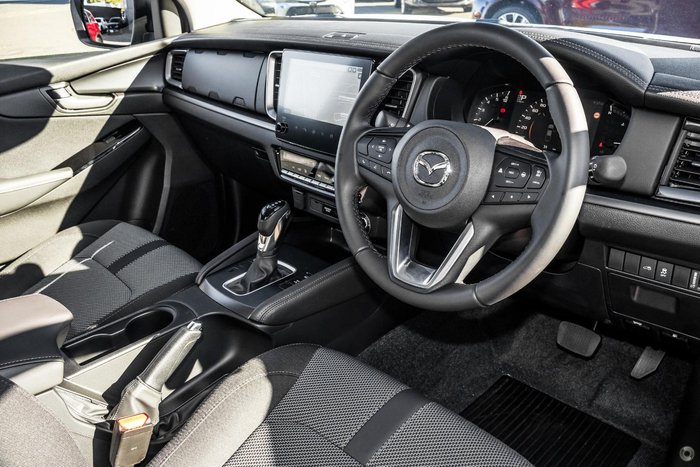 2025 Mazda BT-50 XTR