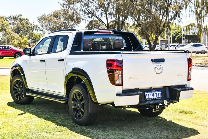 2025 Mazda BT-50 SP
