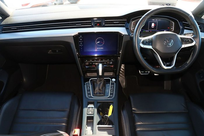 2022 Volkswagen Passat 162TSI Elegance