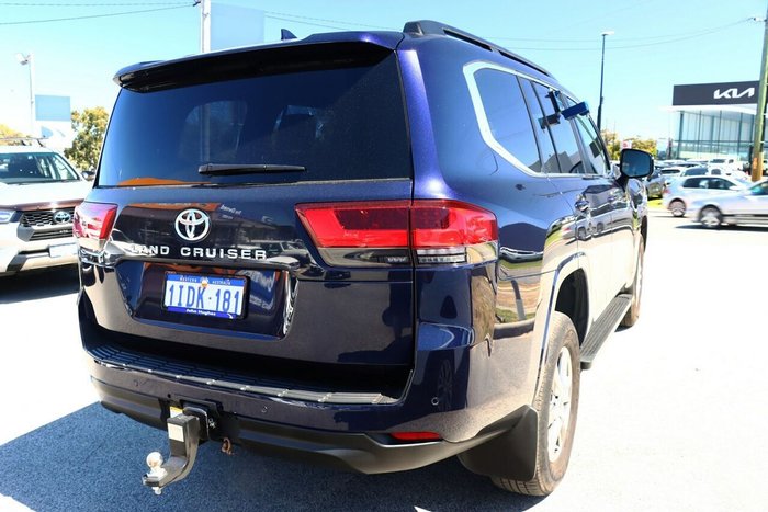 2024 Toyota Landcruiser VX