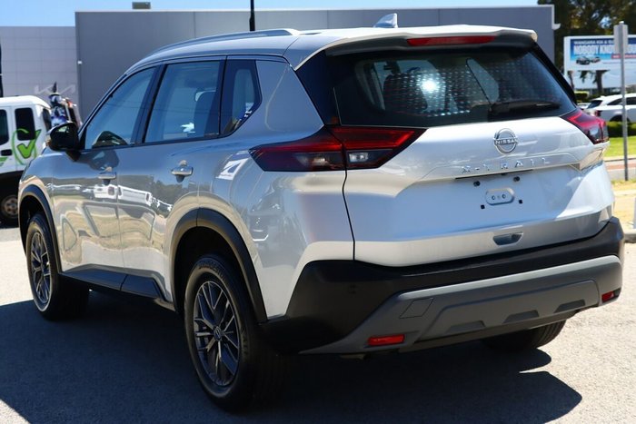 2024 Nissan X-TRAIL ST