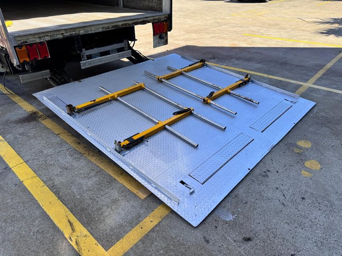 2007 Barker 14.6M Drop Deck/ Hydraulic Mezzanine, Tail Gate 4.6M 