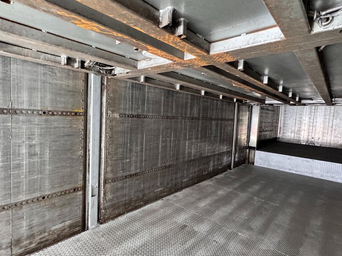 2007 Barker 14.6M Drop Deck/ Hydraulic Mezzanine, Tail Gate 4.6M 