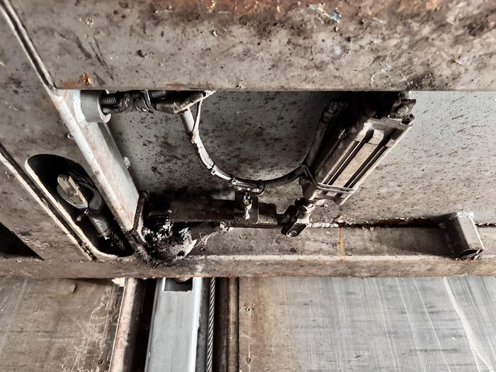 2007 Barker 14.6M Drop Deck/ Hydraulic Mezzanine, Tail Gate 4.6M 