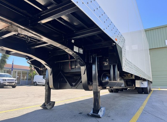 2007 Barker 14.6M Drop Deck/ Hydraulic Mezzanine, Tail Gate 4.6M 