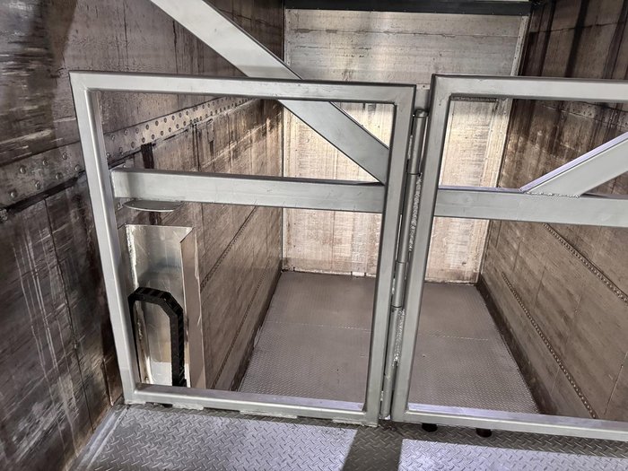 2007 Barker 14.6M Drop Deck/ Hydraulic Mezzanine, Tail Gate 4.6M 