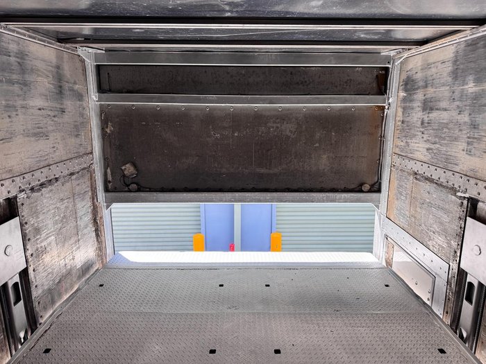 2007 Barker 14.6M Drop Deck/ Hydraulic Mezzanine, Tail Gate 4.6M 