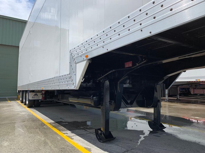 2007 Barker 14.6M Drop Deck/ Hydraulic Mezzanine, Tail Gate 4.6M